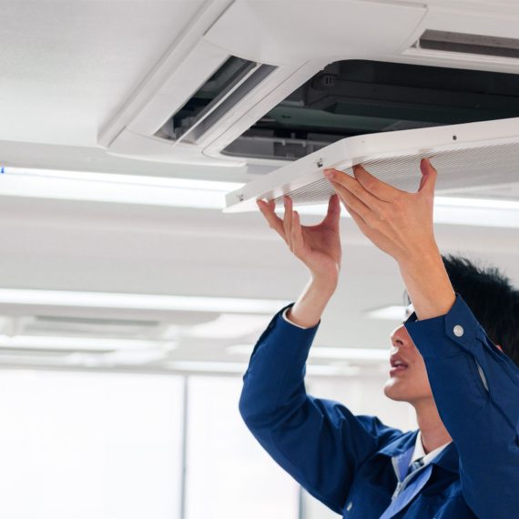 天井埋め込みエアコン工事