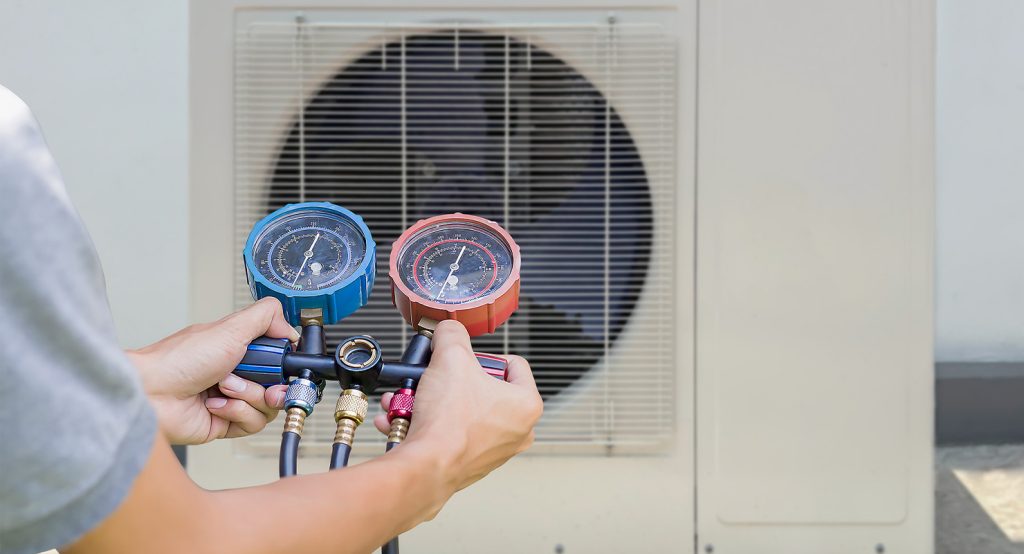 エアコンガス補充